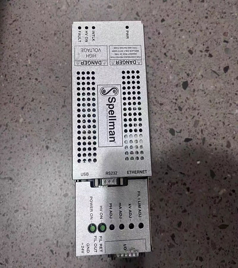 spellman斯派曼高壓電源及安全信息 瞬態(tài)短路電流和常態(tài)短路電流有什么區(qū)別？ 典型高壓電源的輸出部分電容性的，這導(dǎo)致它存儲(chǔ)電力。當(dāng)電源的輸出發(fā)生短路時(shí)，存儲(chǔ)在倍增器電容中的電力即釋放出來(lái)。對(duì)短路電流幅度的唯一限制是與放電電路串聯(lián)的電阻。所有斯派曼電源都有內(nèi)置的輸出限定組件，它們將瞬態(tài)放電電流限制到限定值。瞬態(tài)短路電流由輸出電壓設(shè)定值除以與放電路徑串聯(lián)的電阻來(lái)確定。放電事件存在的時(shí)間量（及其衰減率）由電容量和放電電路中的電阻決定。 當(dāng)電源的輸出發(fā)生短路時(shí)，會(huì)出現(xiàn)瞬態(tài)短路電流。 一旦輸出電容被放電，附加輸出電流只能來(lái)自電源自身的電力生成電路。為了防止這種情況發(fā)生，電源將會(huì)感應(yīng)到因這種短路條件發(fā)生的輸出電流上升，并將自動(dòng)切換到電流模式來(lái)將輸出電流調(diào)節(jié)到設(shè)定的當(dāng)前值。 概括來(lái)說(shuō)，瞬態(tài)短路電流是電源的電容放電時(shí)的電流脈沖，而常態(tài)短路電流是由電源的電流模式設(shè)置和控制的電流水平。